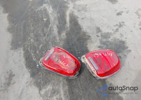 2021 Mini Hardtop Cooper S from USA, damaged, VIN WMWXU9C00M2N40068